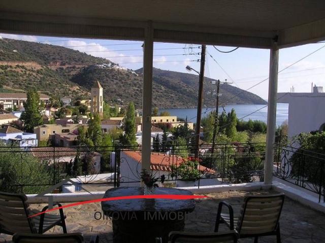 Komplex von 6 Wohnungen zum Verkauf in der Nähe von Agios Nikolaos