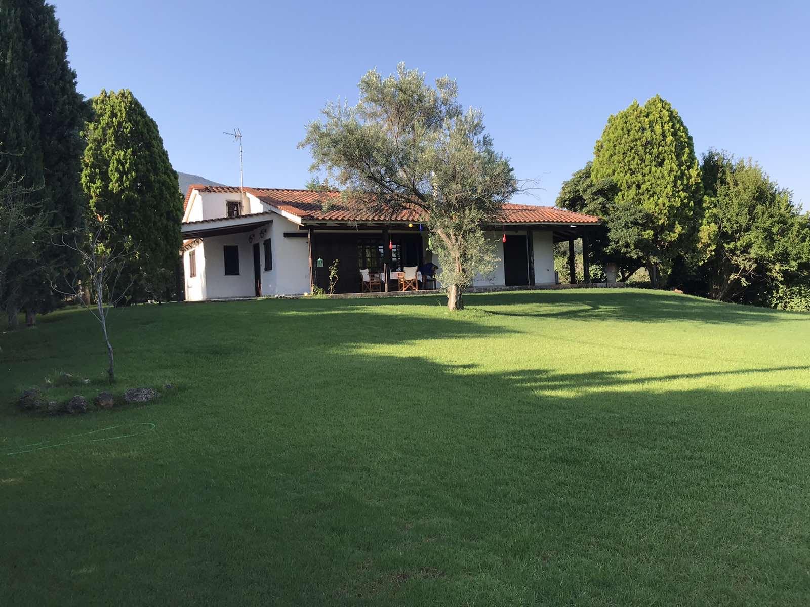 Haus mit Einliegerwohnung in Anthidona Chalkida zu verkaufen